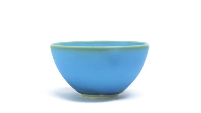 陶芸家 青木良太のキラキラした星空のような器 “スターブルー”シリーズ