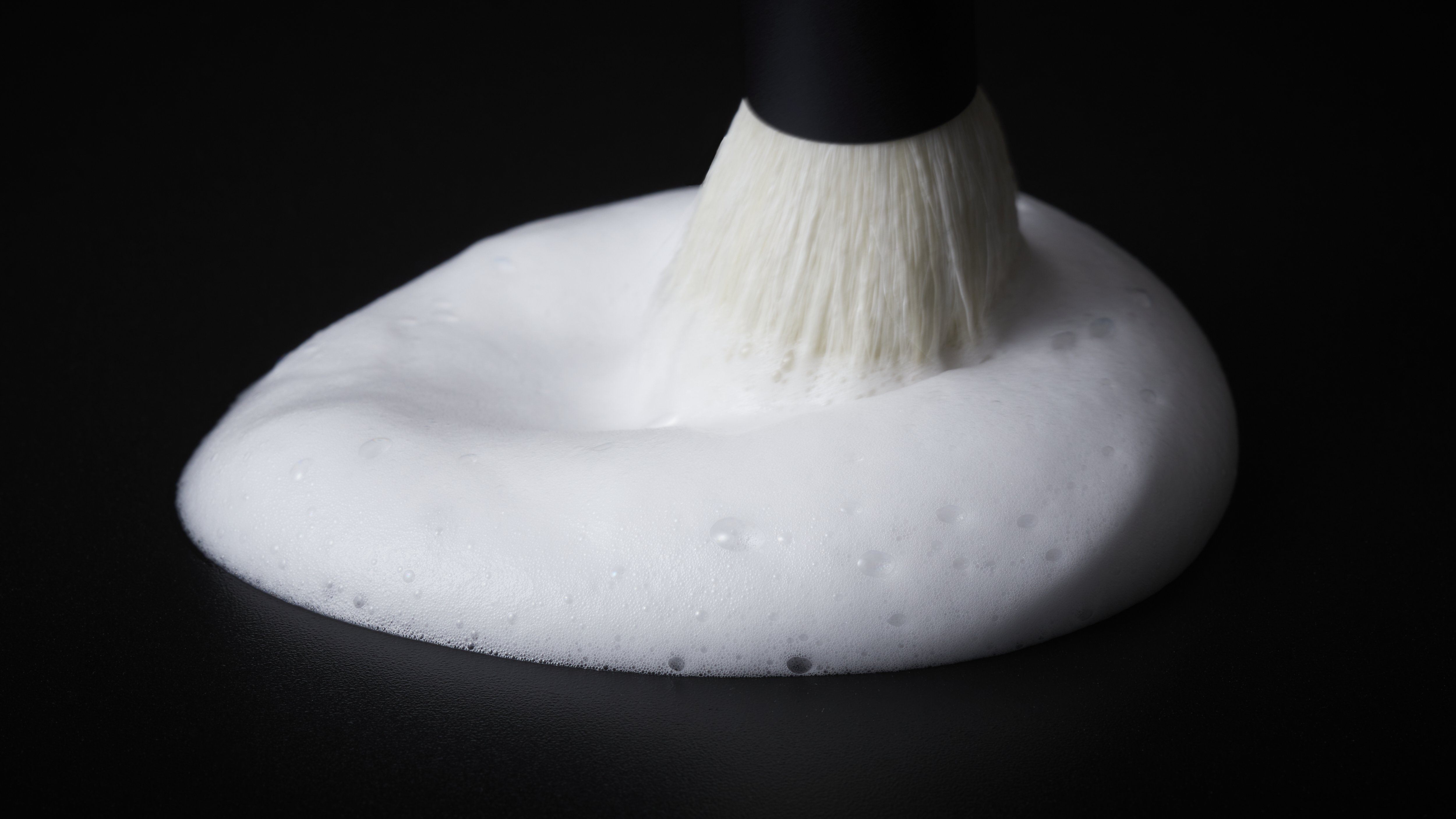 黄綬褒章受章・熊野筆の匠とコラボ】摩擦レスに泡洗顔で顔全体20万の