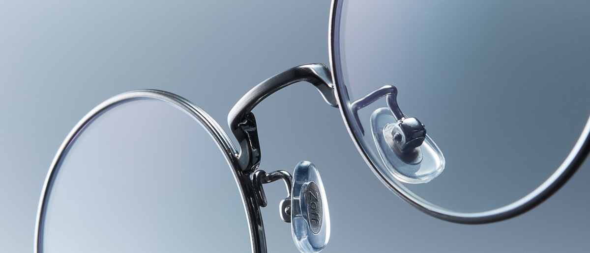 形状記憶合金ってスゴい！細いメタルフレームなのにうねっても大丈夫