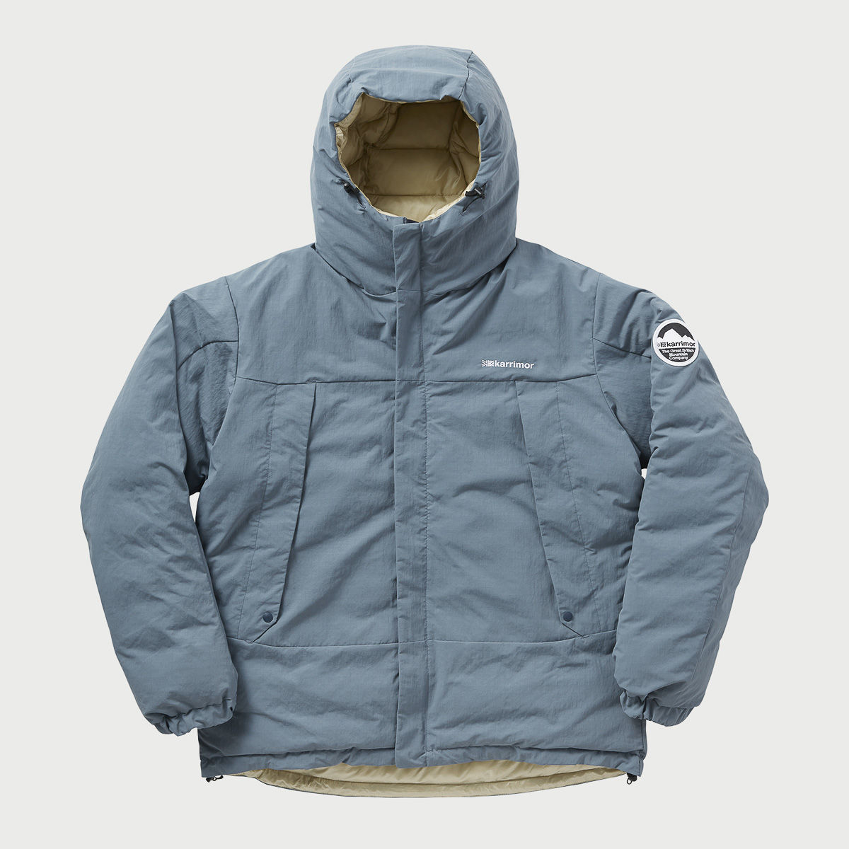 黒も良いけど淡い色合いも気になる！カリマーの新作冬アウターが続々