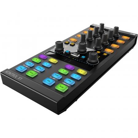 Native Instruments Traktor Kontrol X1 MK2 | Bax Music