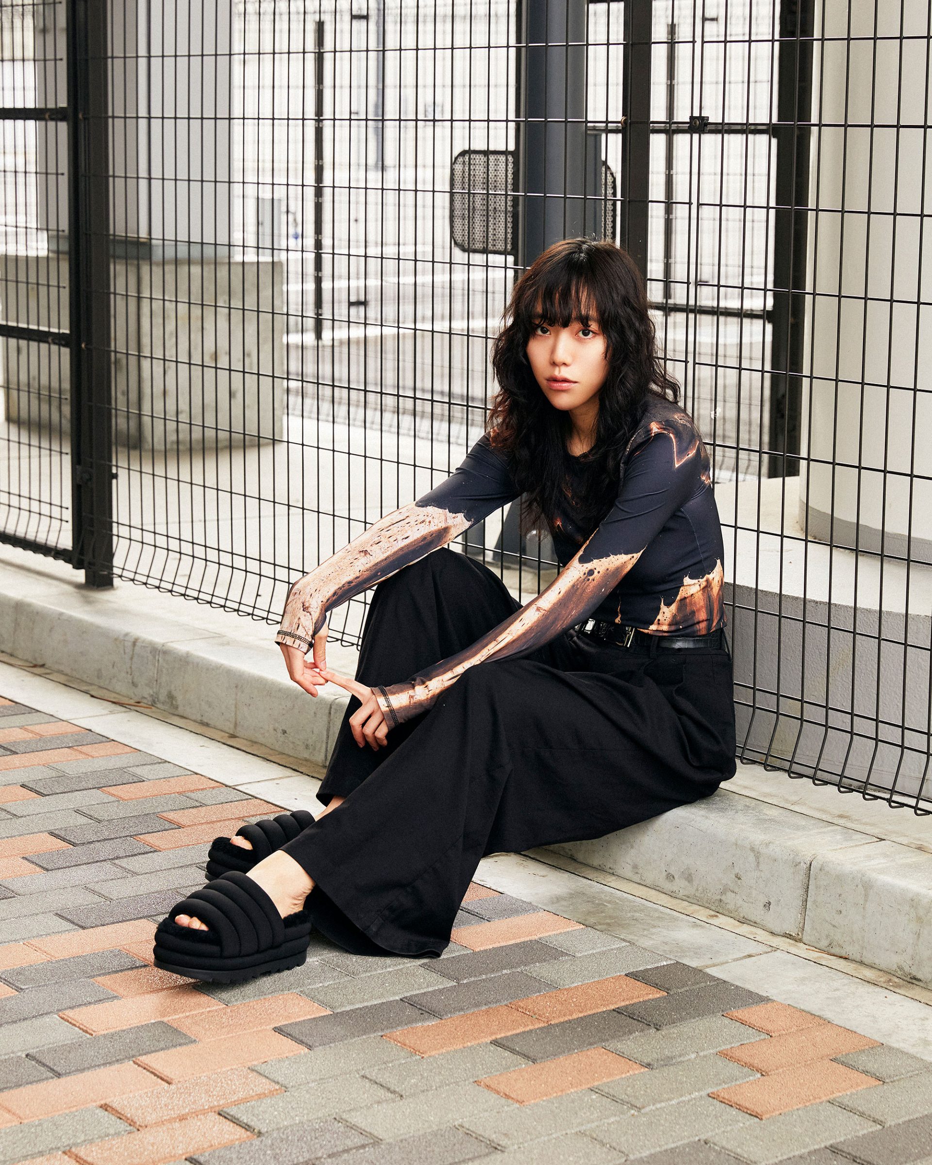 あの子も気になるサンダル、アグ®の最新フラッフシリーズ | Select