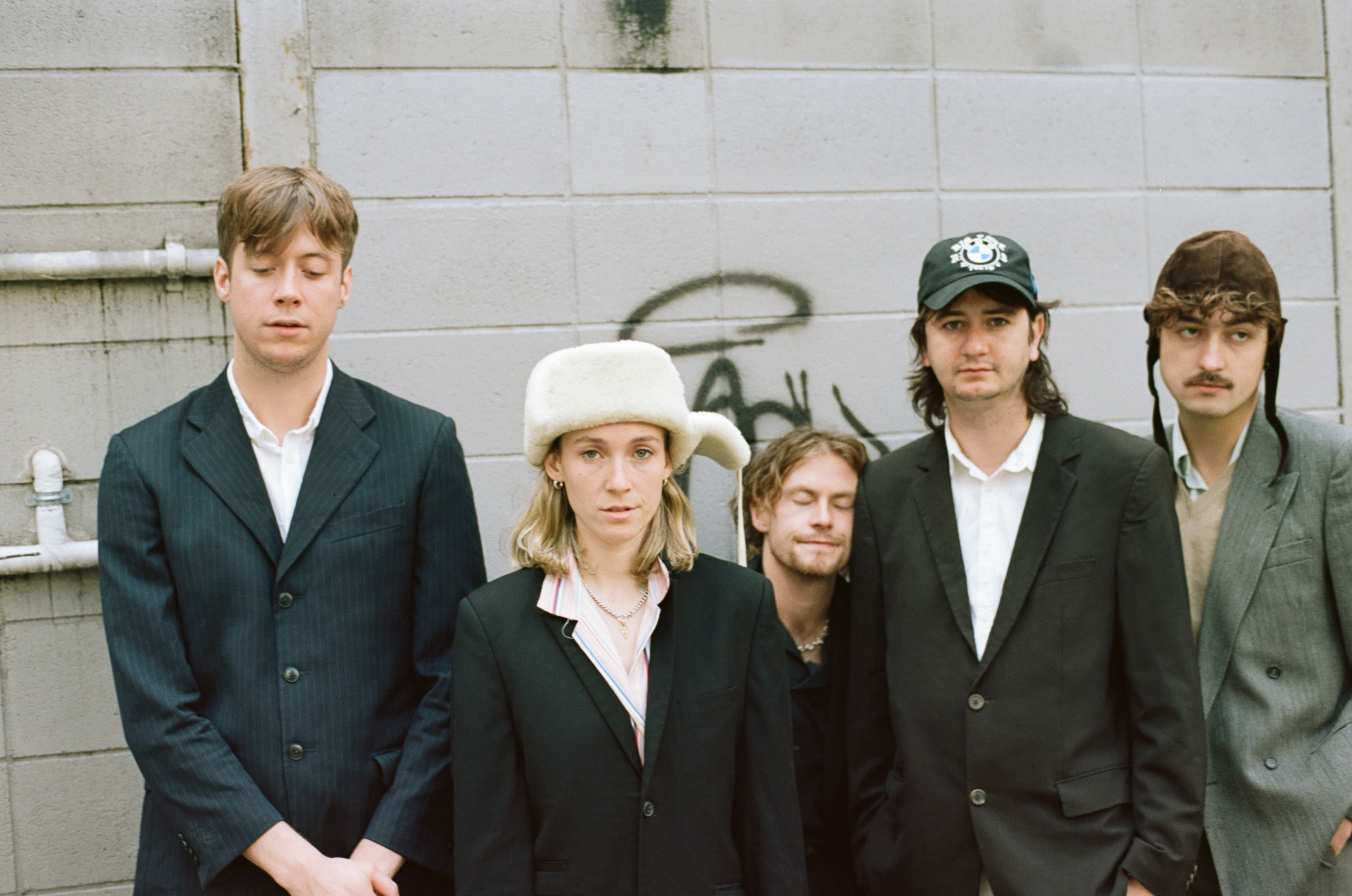 何でもシェアしてきたから強い絆で結ばれていると思う。音楽で繋がった