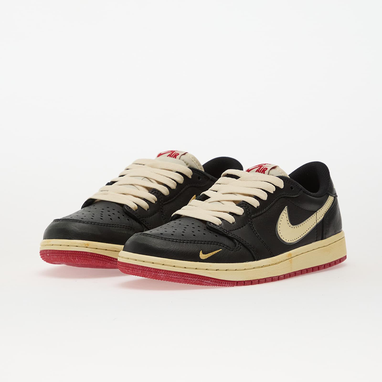 Men's shoes Nigel Sylvester x Air Jordan 1 Low OG “Nitro” (IB8958