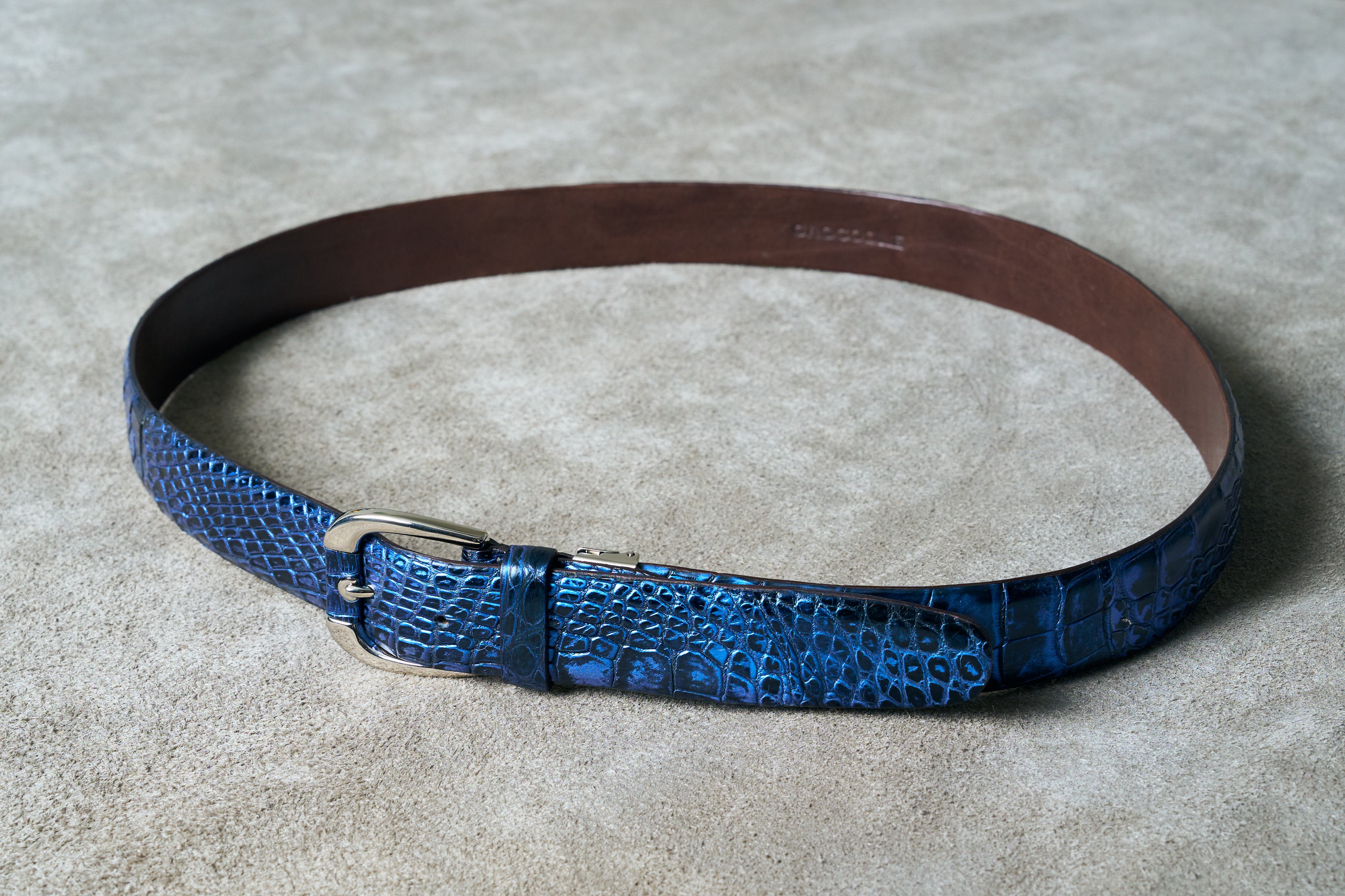 日常をワンランク上げる。熟練の職人による至高品質のナイル