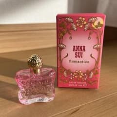 アナスイ ANNA SUI ロマンティカ オードトワレ香水 4ml - メルカリ
