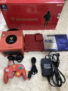 ニンテンドーゲームキューブシャア専用BOX - メルカリ