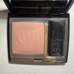 ディオールスキン ルージュ ブラッシュ 732 ピーチコロールサテン