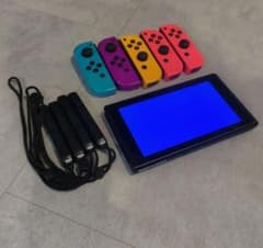 ジャンク品 Nintendo Switch 本体 ジョイコン5個付き - メルカリ