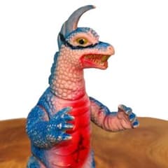 ブルマァク アーストロン 怪獣ソフビ フィギュア ウルトラマン - メルカリ