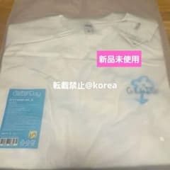 新品未使用】ILLIT T-SHIRT glitterday ソウルコン S - メルカリ