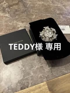 美品】DRIES VAN NOTEN ブローチ AW22 - メルカリ