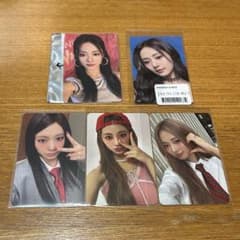 TWICE ツウィ トレカ ポストカード 缶バッジ まとめ売り※2枚目あります