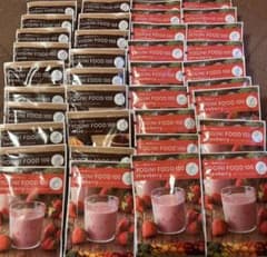 YOGINI FOOD 100 ストロベリー 20袋・カカオ17袋 計37袋 - メルカリ