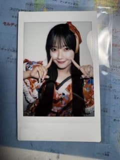 きゅーすと 川本笑瑠 直筆サイン入りチェキ カラースプレー衣装 - メルカリ