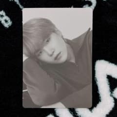 公式】BTS モノクロ ミニフォト SUGA ユンギ ① - メルカリ