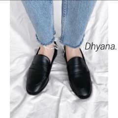 Dhyana.]【金子綾×Dhyana.】 スムースペニーローファー - メルカリ