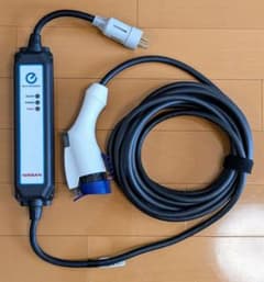 m52187090935_1.jpg?1723703323