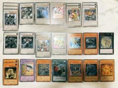 遊戯王 旧レリーフ アルティメットレア 4〜8期 まとめ売り - メルカリ