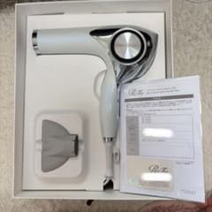 リファ ビューテックドライヤープロ ReFa ホワイト RE-AJ02A - メルカリ