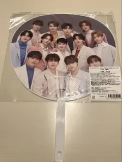 2026年最新】seventeen うちわ 全員の人気アイテム - メルカリ