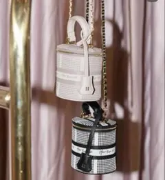 2026年最新】her lip to バニティの人気アイテム - メルカリ