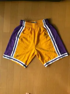 2026年最新】mitchell&ness レイカーズ パンツの人気アイテム - メルカリ