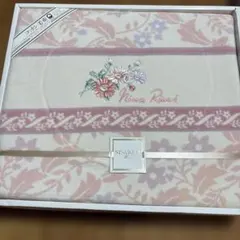 2026年最新】ニナリッチ布団の人気アイテム - メルカリ