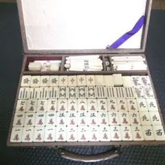 激レア・現地購入品】高級麻雀牌 マカオ金牌 未開封 ゴールド ライオン