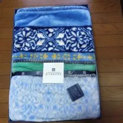 2026年最新】ジバンシー 毛布の人気アイテム - メルカリ