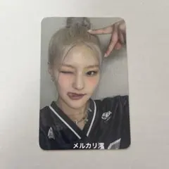 2026年最新】KISS of life shhhの人気アイテム - メルカリ