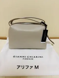 2026年最新】ジャンニキアリーニ アリファ mの人気アイテム - メルカリ