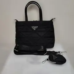 2026年最新】prada ショルダーバッグ ノベルティの人気アイテム - メルカリ