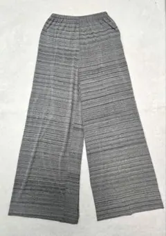 2026年最新】ヨーガンレール パンツの人気アイテム - メルカリ