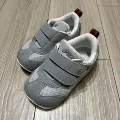 2026年最新】ファミリア スニーカーの人気アイテム - メルカリ