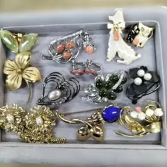 2026年最新】ブローチまとめ売りの人気アイテム - メルカリ