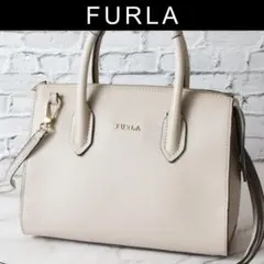 2026年最新】furla バッグ pinの人気アイテム - メルカリ