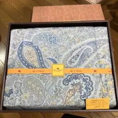 2026年最新】エトロ 羽毛 肌掛け 布団の人気アイテム - メルカリ