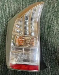 2026年最新】30 プリウス テールランプ純正の人気アイテム - メルカリ