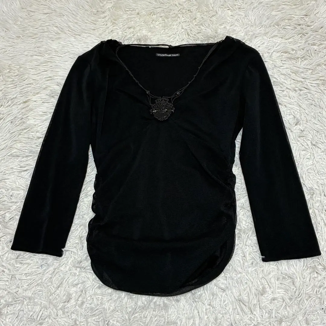 2026年最新】VIVIENNETAMブラウスの人気アイテム - メルカリ