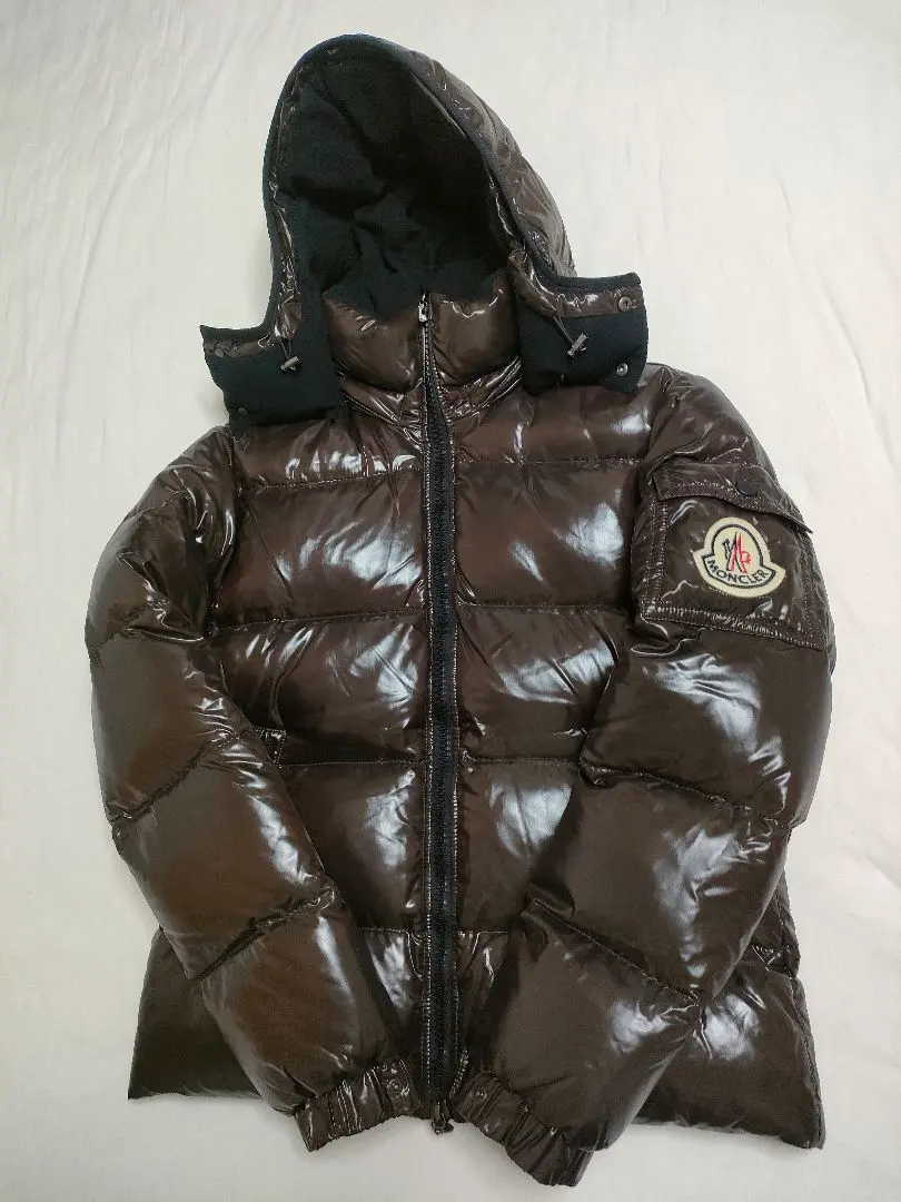 2026年最新】モンクレール マヤ ブラウンの人気アイテム - メルカリ