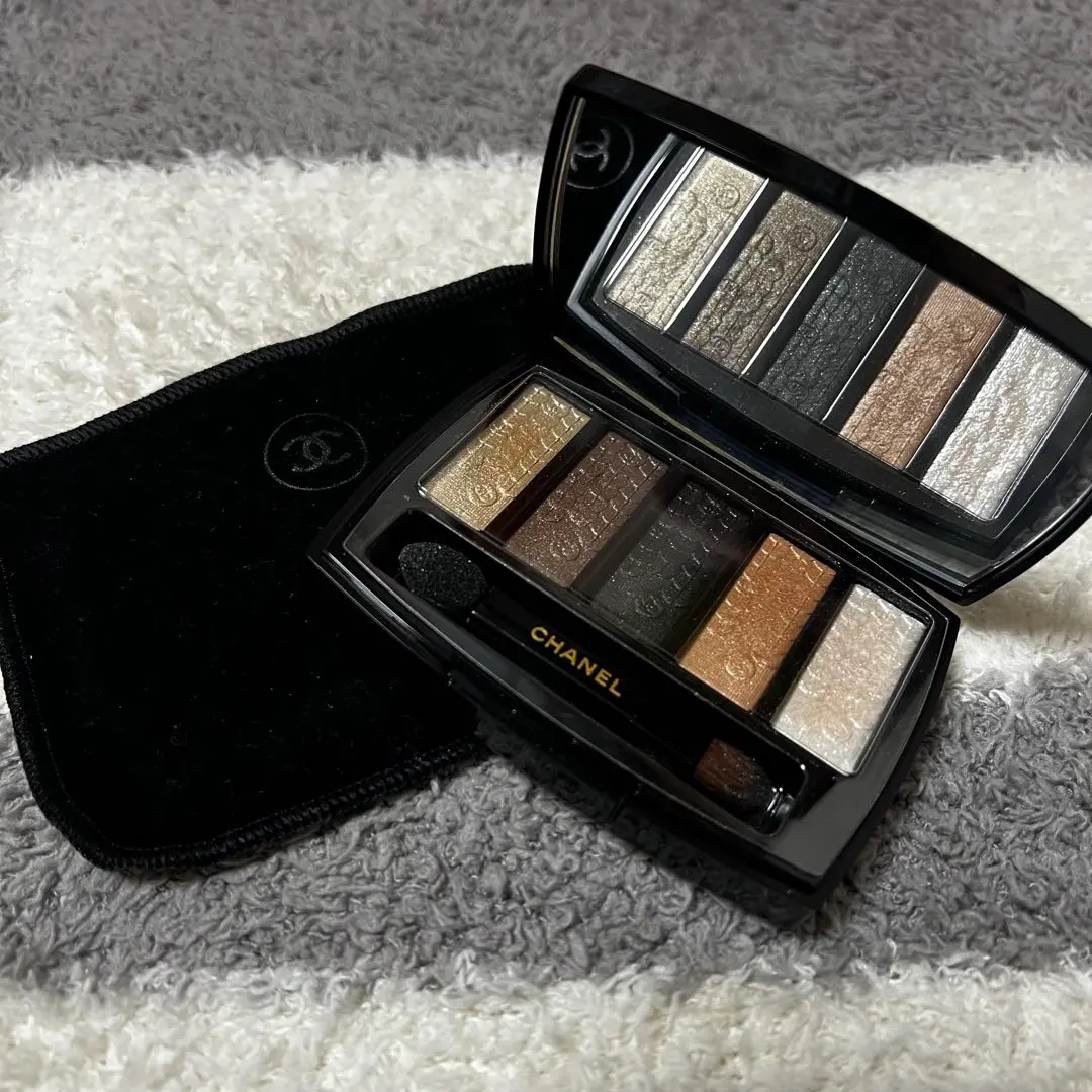 2026年最新】シャネルルミエールグラフィックの人気アイテム - メルカリ