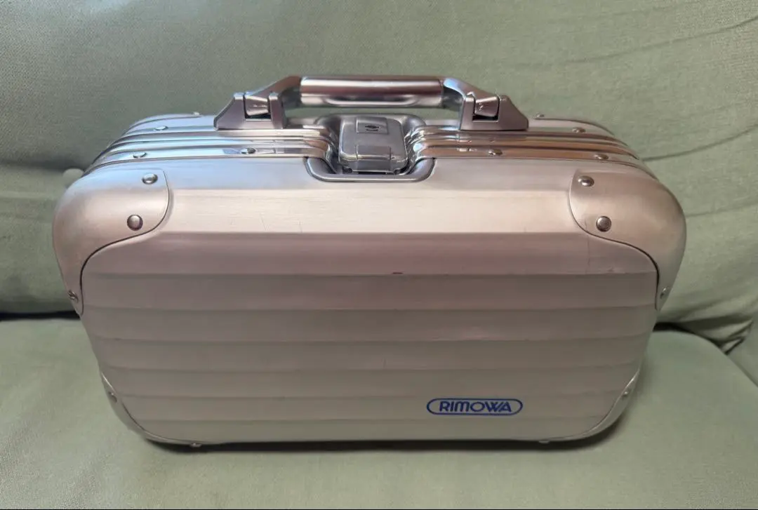 2026年最新】rimowa piccoloの人気アイテム - メルカリ