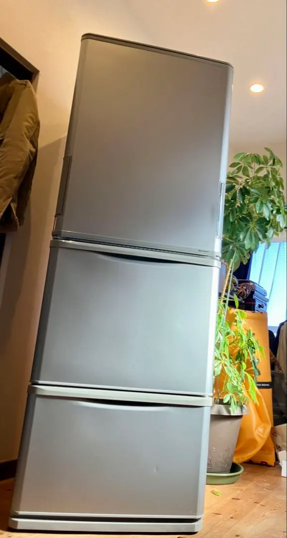 2026年最新】シャープ 冷蔵庫 sj w352bの人気アイテム - メルカリ