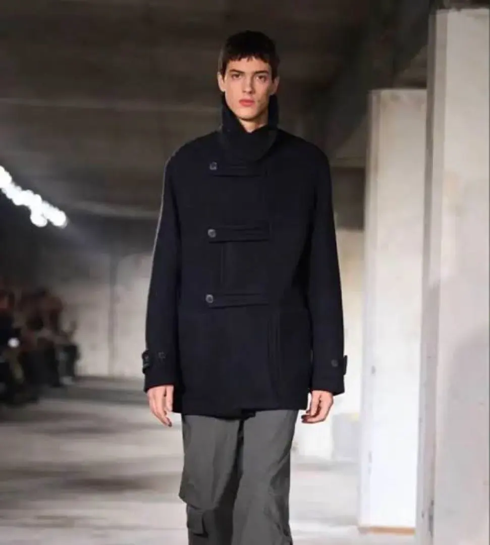 2026年最新】DRIES VAN NOTEN ダッフルコートの人気アイテム - メルカリ