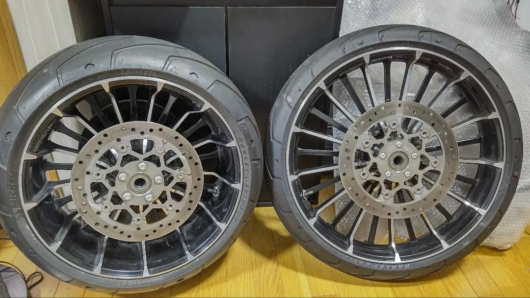 2026年最新】ブレイクアウト ホイールの人気アイテム - メルカリ