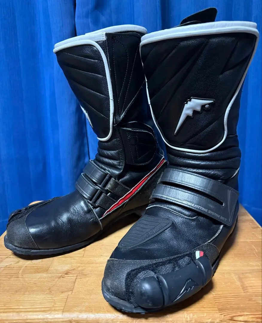 m52857373190_1.jpg?1762578077