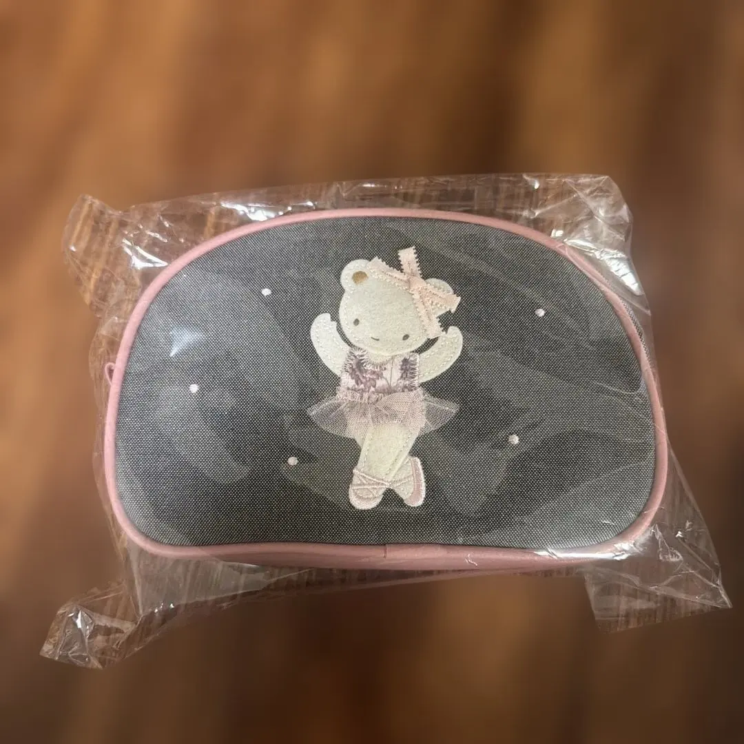 2026年最新】stina ポーチ スティナの人気アイテム - メルカリ