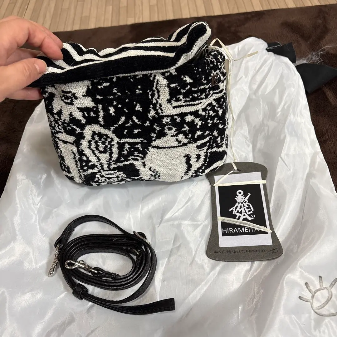 2026年最新】エバゴス シェニールの人気アイテム - メルカリ