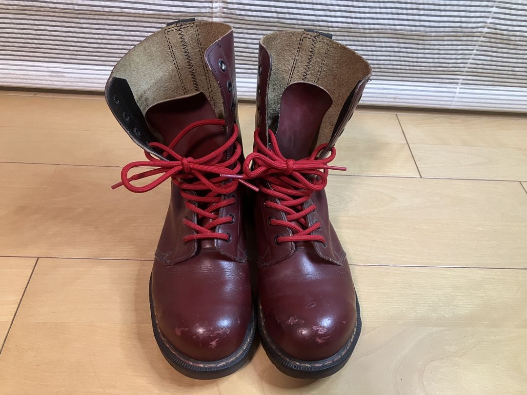 2026年最新】ホワイト社 dr.martensの人気アイテム - メルカリ